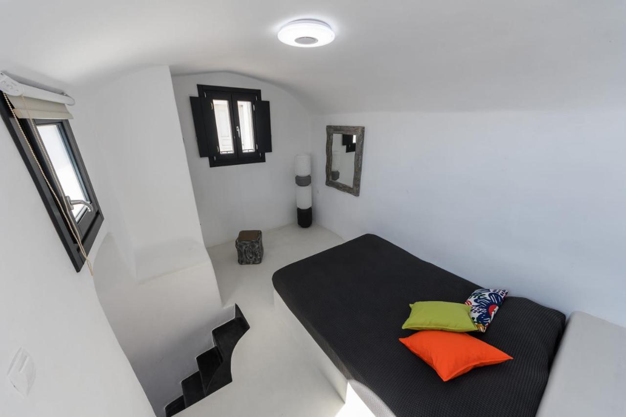 The Luna Suite With Jacuzzi Emporio  Экстерьер фото